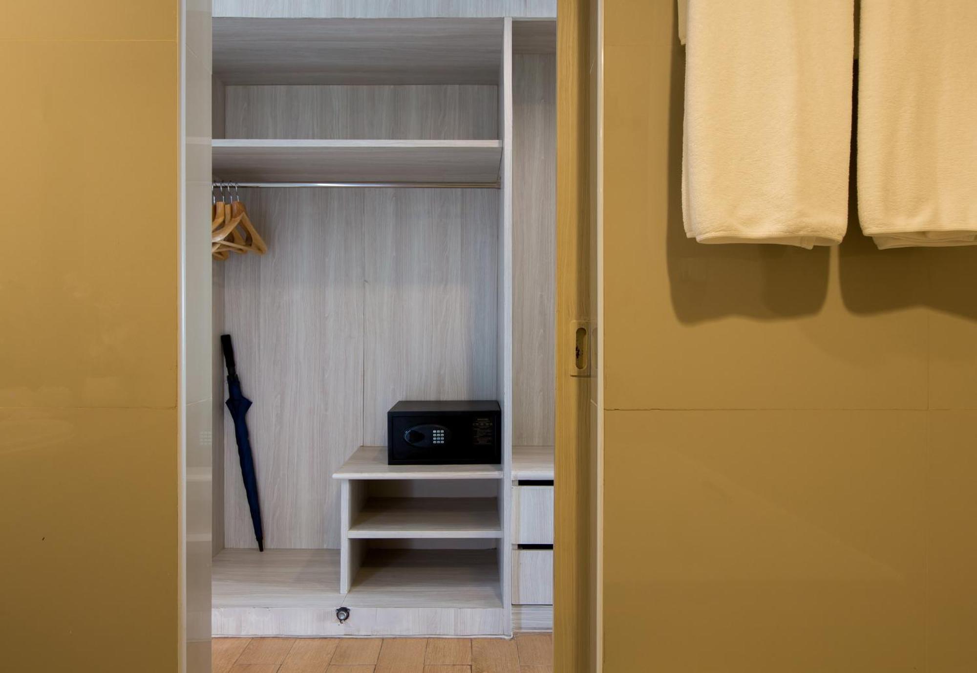 Standard Double or Twin Room City View